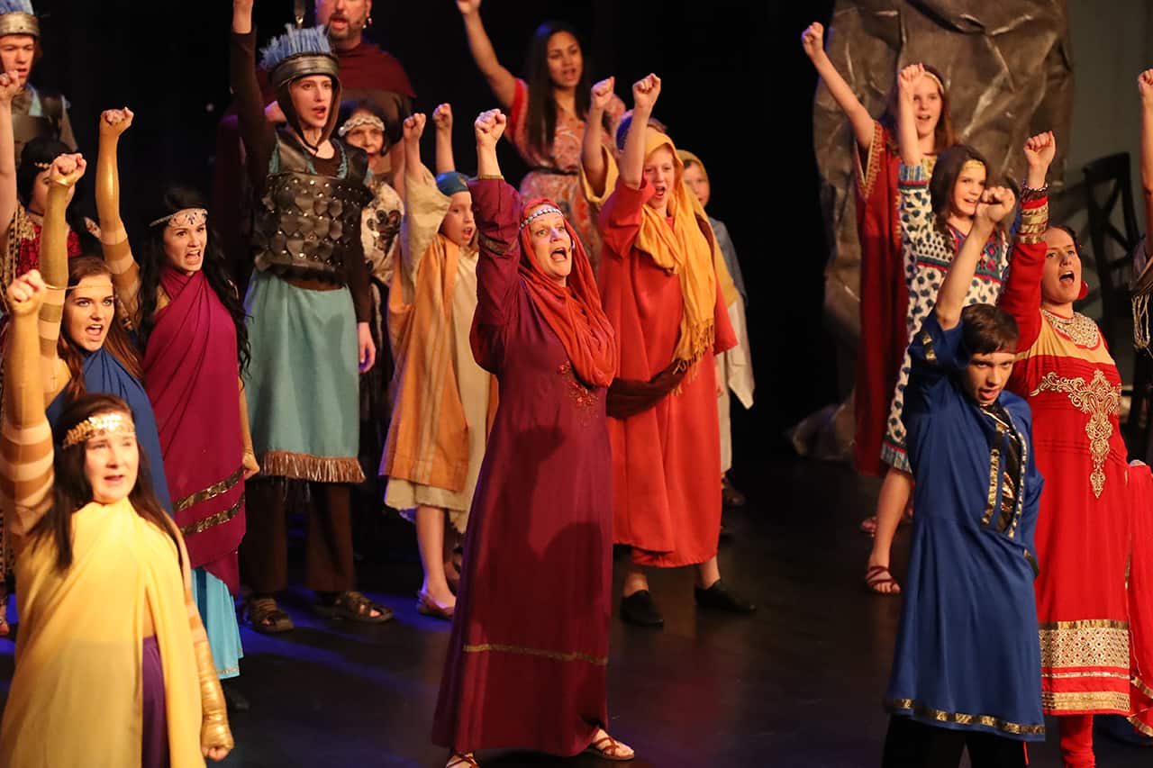 Cast in Samson dinner theatre show
